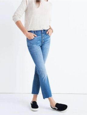 Madewell Blue Jeans Medium Wash Cali Demi Boot Raw Chewed Hem Size 26 Denim